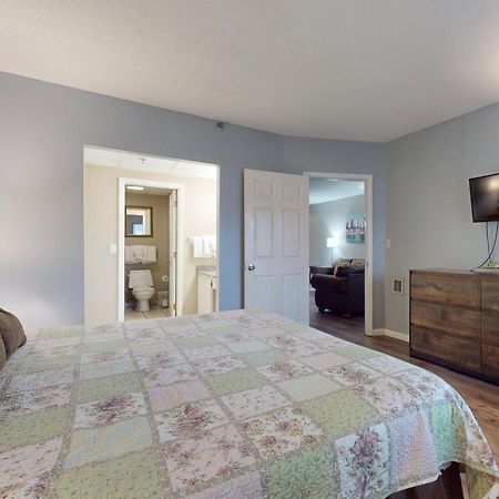 Pigeon Forge Paradise Room photo